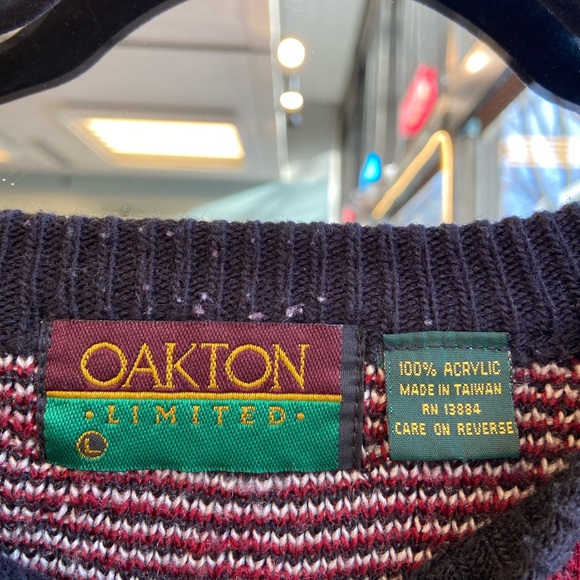 Vintage Oakton Acrylic Sweater Size L - Picture 2 of 5